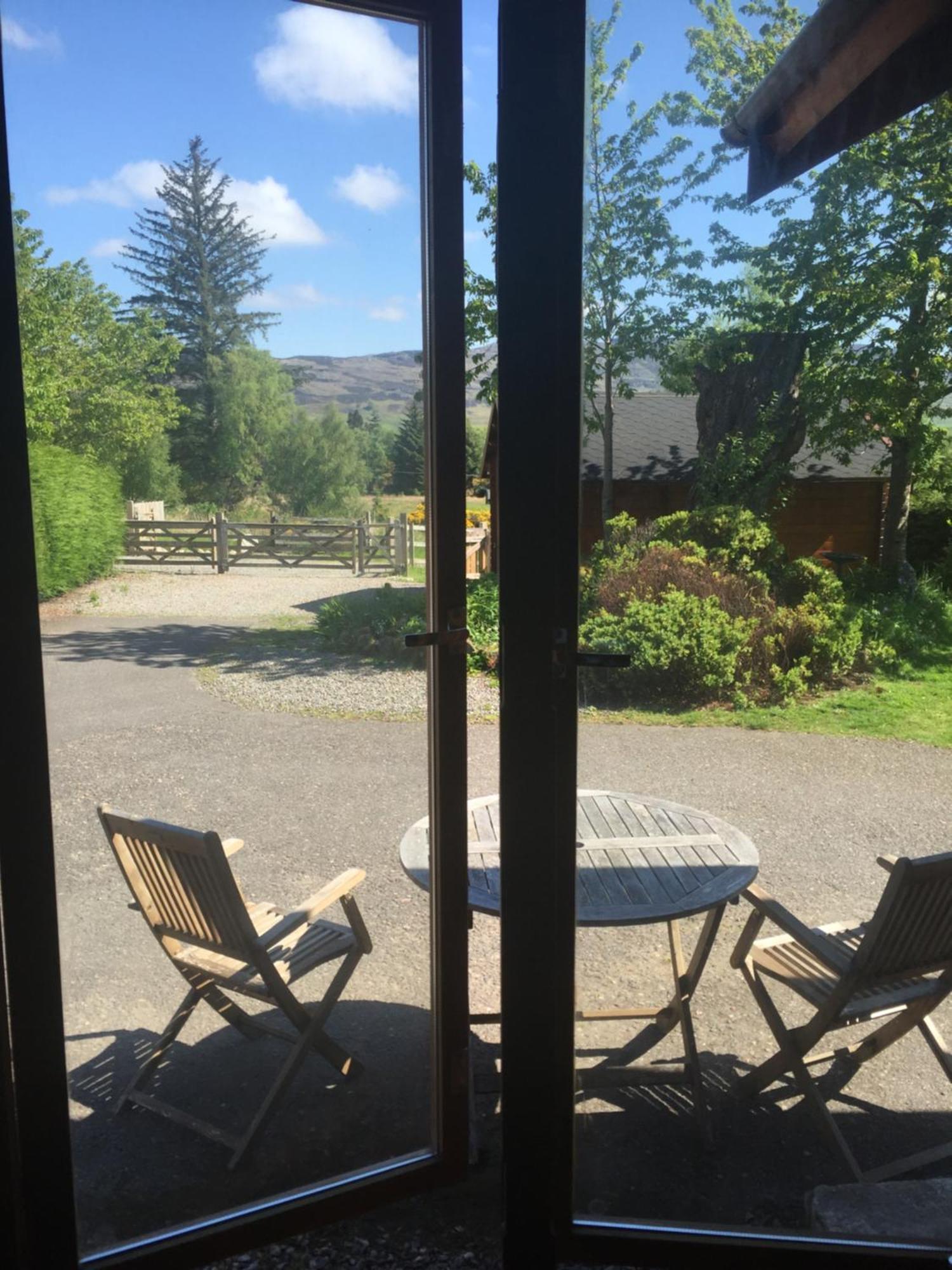 Hill Cottage Cabins Fort Augustus Exterior foto