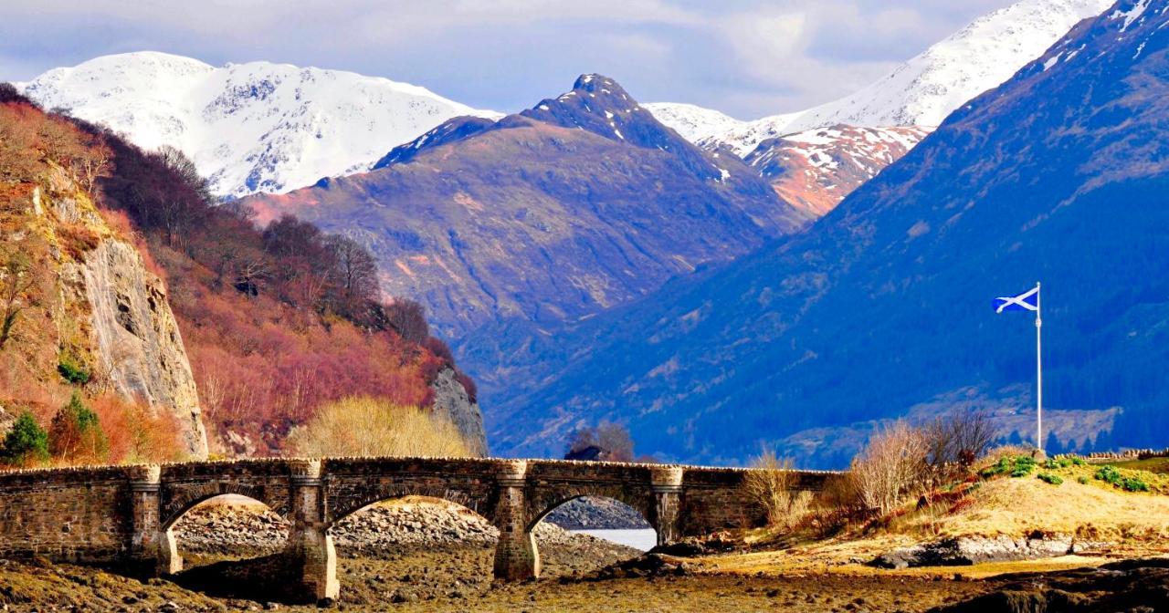 Hill Cottage Cabins Fort Augustus Exterior foto