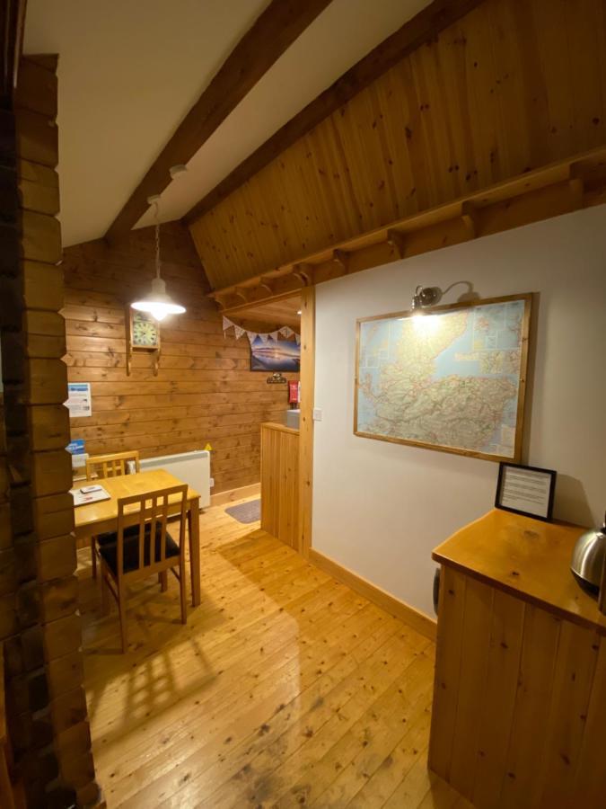 Hill Cottage Cabins Fort Augustus Exterior foto